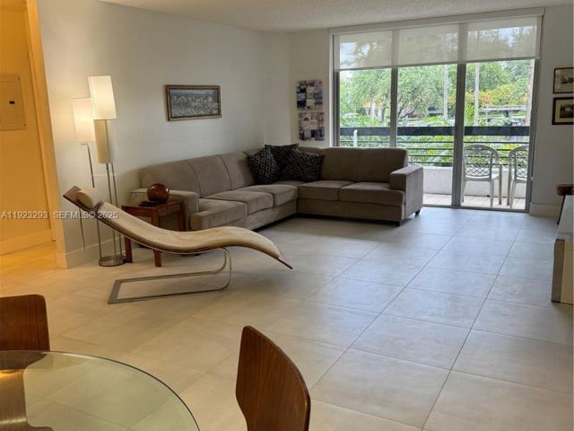 2-bedroom condo for rent in Aventura - 3600 Mystic Pointe Dr 208 - MondialRealty