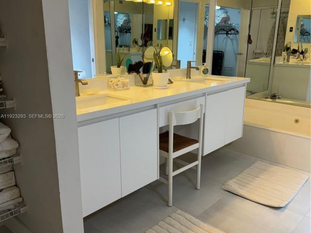 2-bedroom condo for rent in Aventura - 3600 Mystic Pointe Dr 208 - MondialRealty