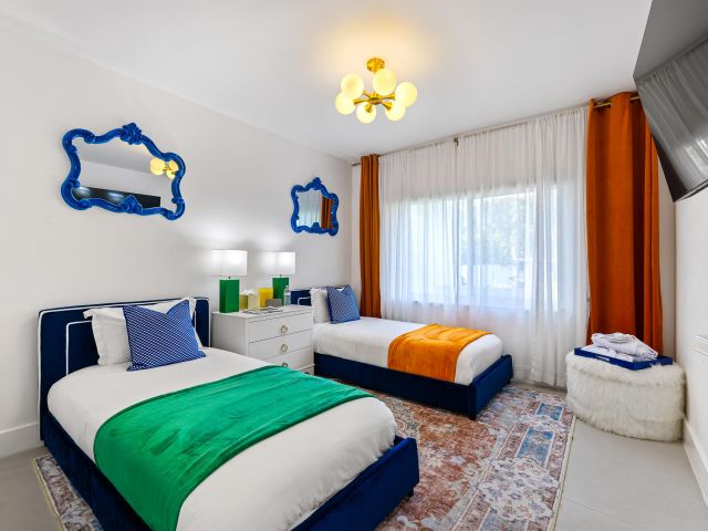 Home for rent at 1627 Seabreeze Boulevard - photo 6867552