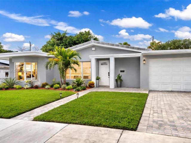 3-bedroom home for sale in Pompano Beach - 1881 NW 5th Ter - MondialRealty