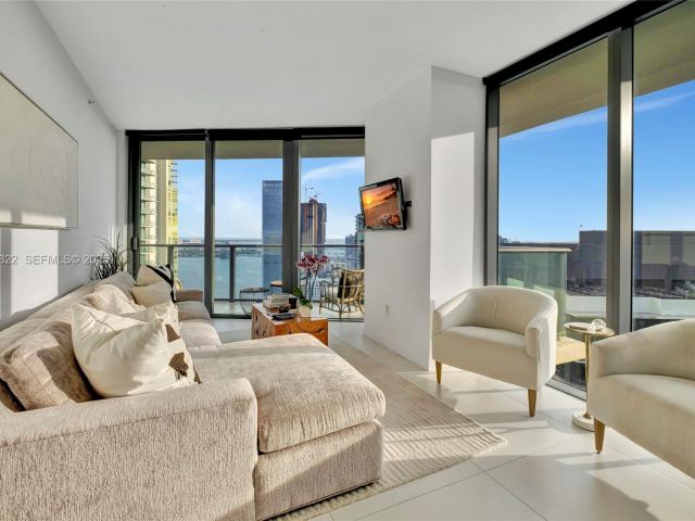 Apartment for sale  Unit #3708 - photo 6849967