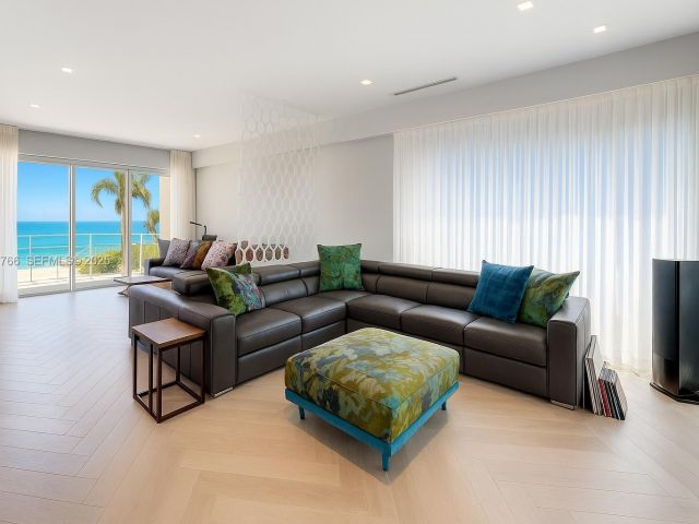 Apartment for sale  Unit #116 - photo 7501867