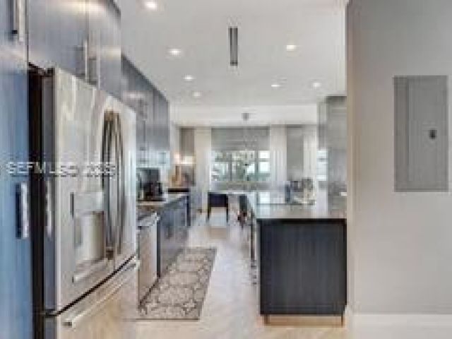 Apartment for sale  Unit #116 - photo 7501877