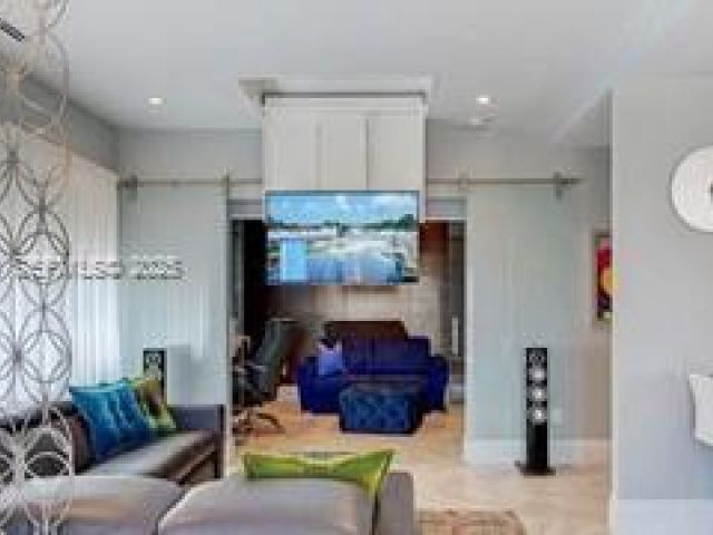 Apartment for sale  Unit #116 - photo 7501883