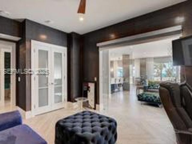 Apartment for sale  Unit #116 - photo 7501884