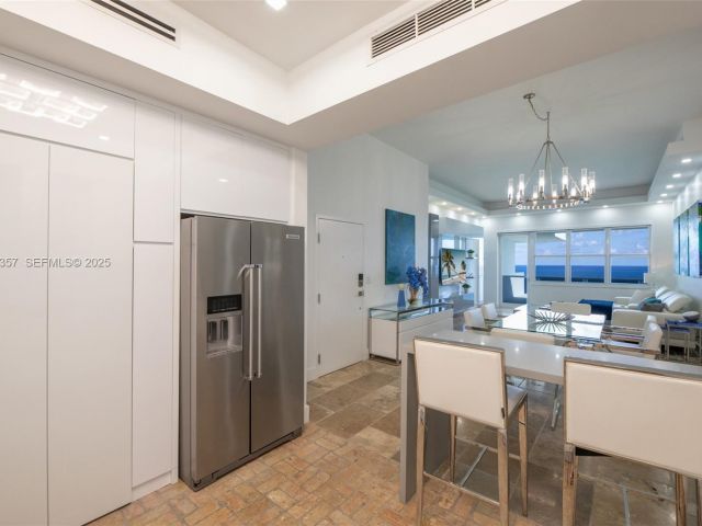 Apartment for rent  Unit #PH02 - photo 6864089