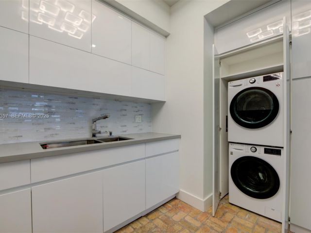 Apartment for rent  Unit #PH02 - photo 6864090