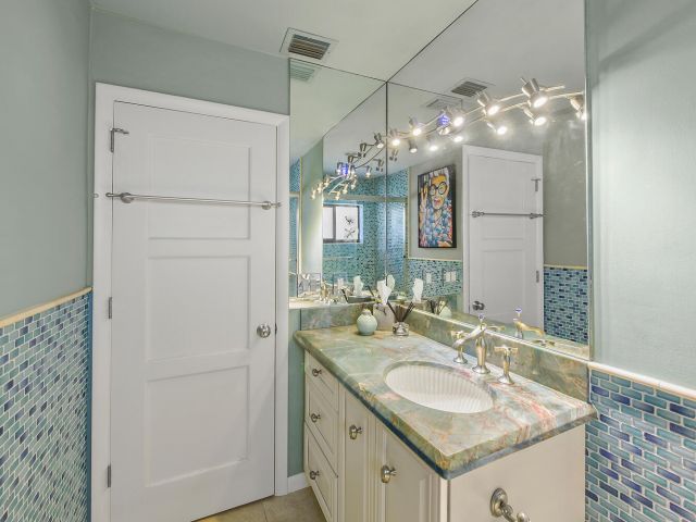 Home for sale at 708 NW 6th Drive - photo 6853962