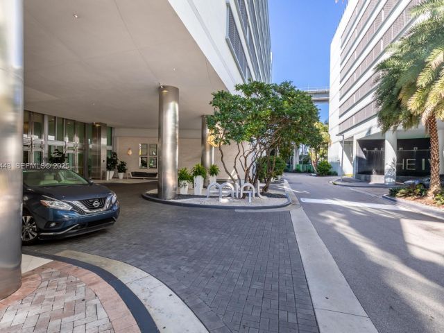 Apartment for sale  Unit #5108 - photo 6849337