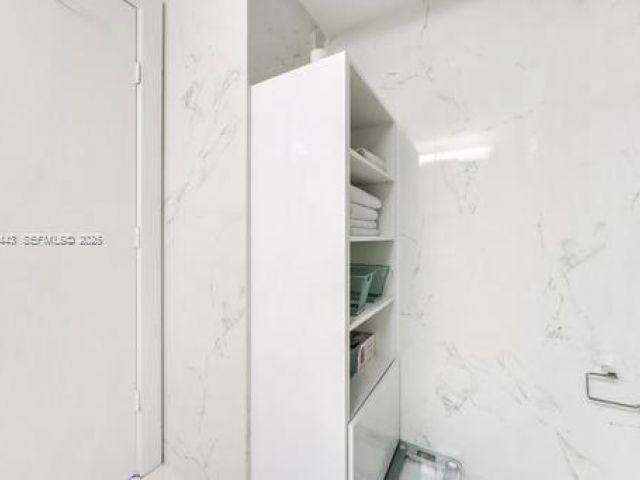 Apartment for sale  Unit #5108 - photo 6849341