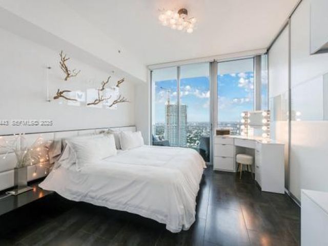 Apartment for sale  Unit #5108 - photo 6849346