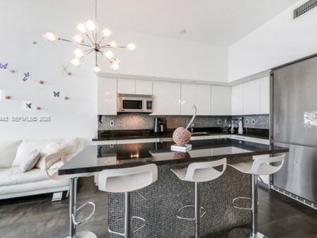 Apartment for sale  Unit #5108 - photo 6849354