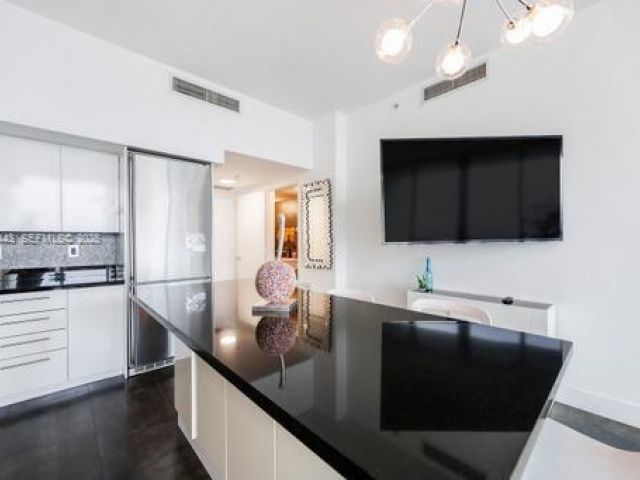 Apartment for sale  Unit #5108 - photo 6849355