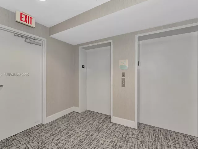 2-bedroom condo for sale in Sunny Isles Beach - 18201 Collins Ave 1002 - MondialRealty