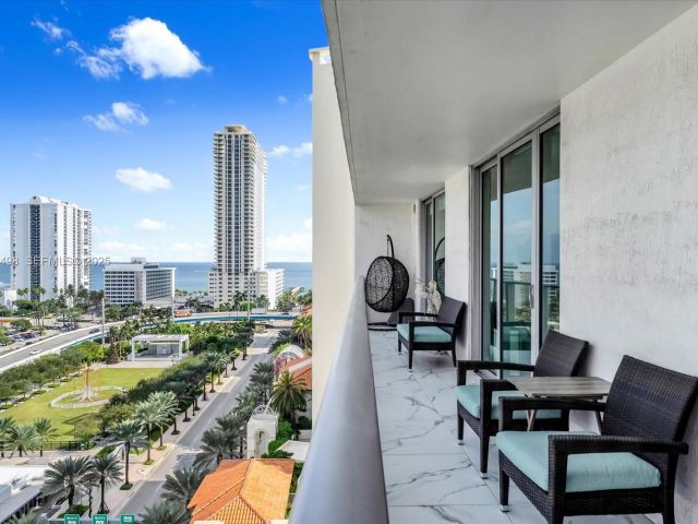 Apartment for sale  Unit #4-1203 - photo 6849476