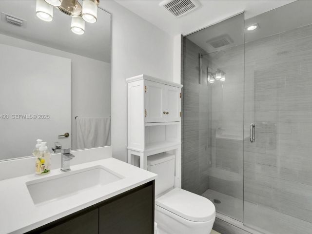 Apartment for sale  Unit #4-1203 - photo 6849479