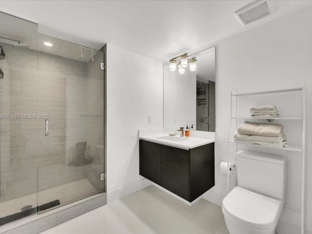 Apartment for sale  Unit #4-1203 - photo 6849482