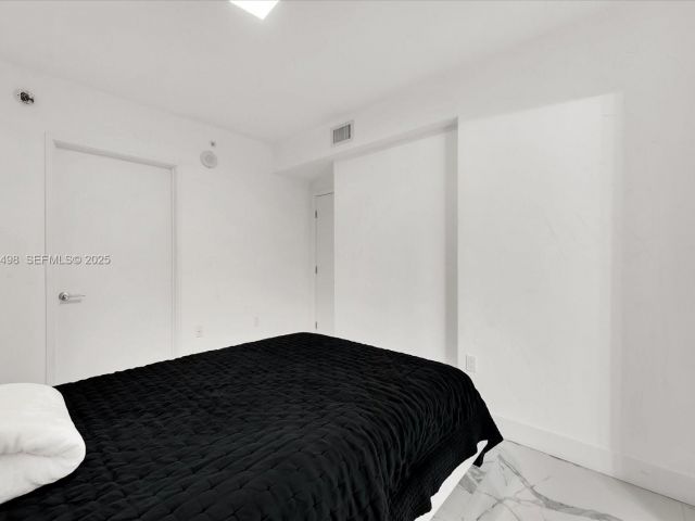 Apartment for sale  Unit #4-1203 - photo 6849483