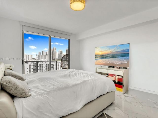 Apartment for sale  Unit #4-1203 - photo 6849487