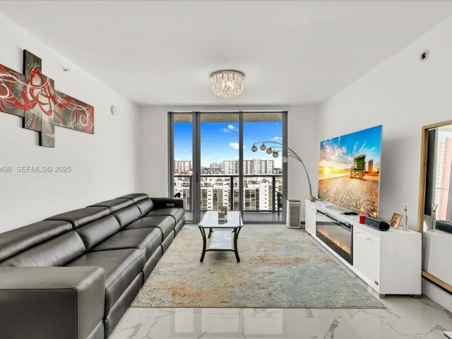 Apartment for sale  Unit #4-1203 - photo 6849492