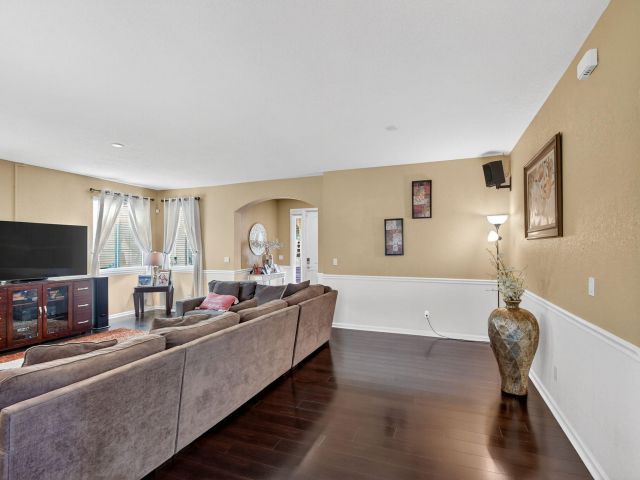 Home for sale at 830 Palm Tree Lane - photo 6849915