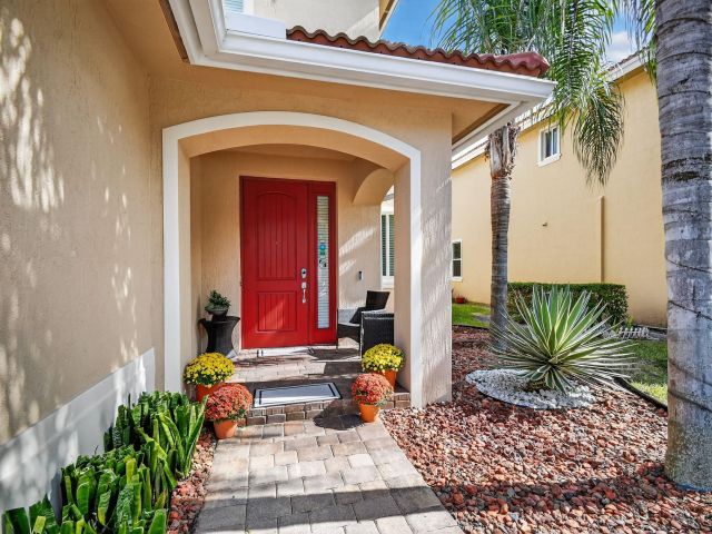 Home for sale at 830 Palm Tree Lane - photo 6849921