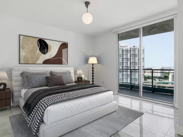2-bedroom condo for sale in Miami - 90 SW 3rd St 2408 - MondialRealty