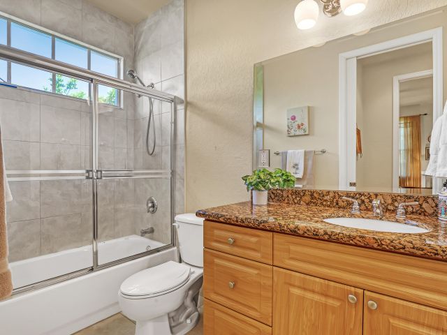 Home for rent at 2560 NE 11th Street - photo 6851260