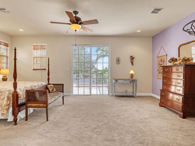 Home for rent at 2560 NE 11th Street - photo 6851263