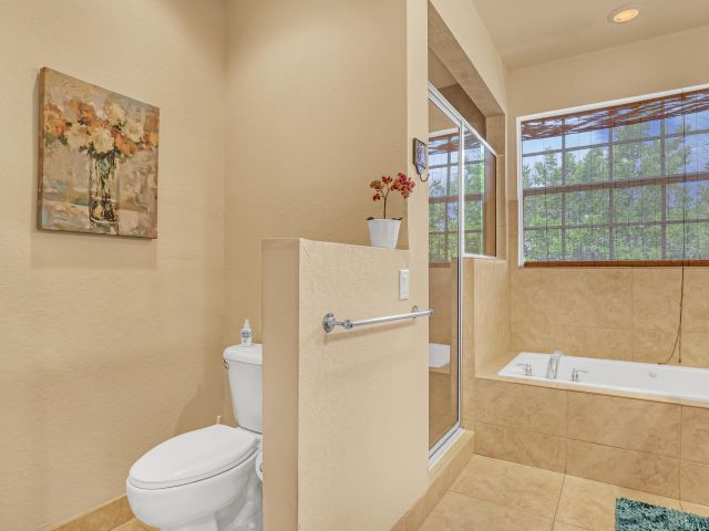 Home for rent at 2560 NE 11th Street - photo 6851264