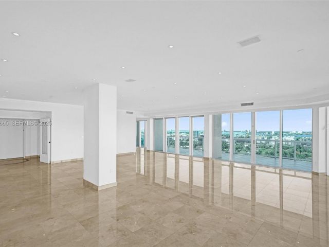 Apartment for rent  Unit #17A - photo 6854984