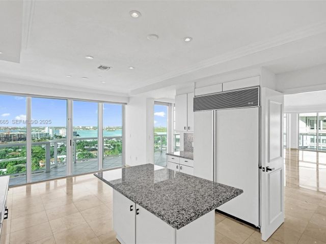 Apartment for rent  Unit #17A - photo 6854998