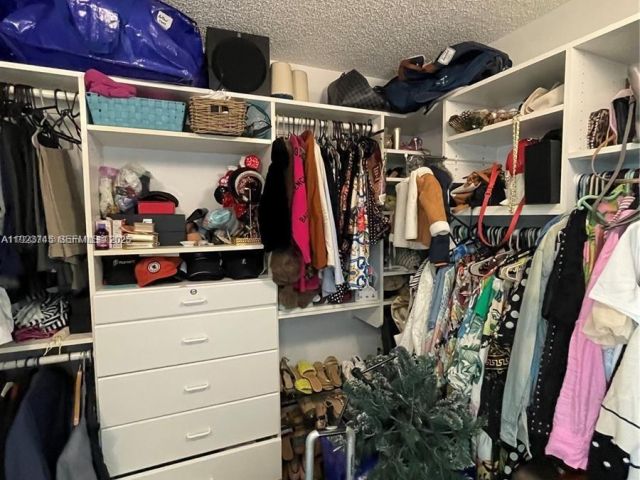 Apartment for sale  Unit #942 - photo 6849745