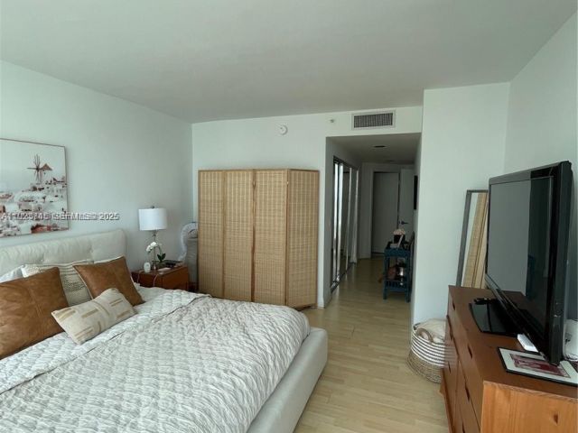 Apartment for sale  Unit #942 - photo 6849747