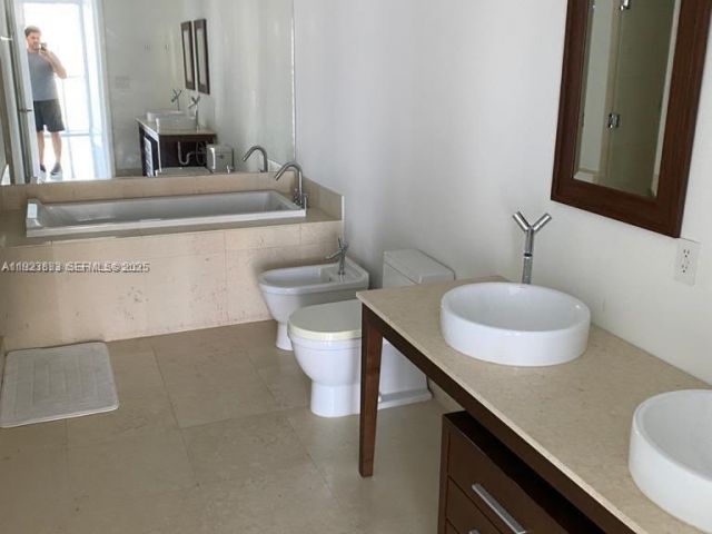 Apartment for sale  Unit #2902 - photo 6852027