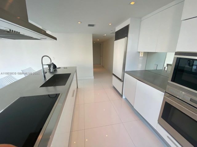 Apartment for sale  Unit #2902 - photo 6852031