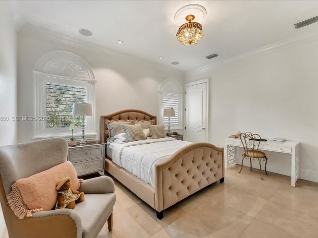 Home for sale at 18611 SW 122nd St - photo 7521185