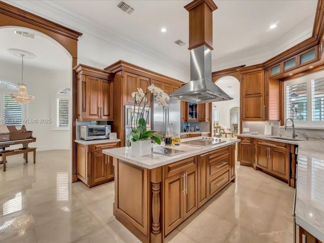 Home for sale at 18611 SW 122nd St - photo 7521192