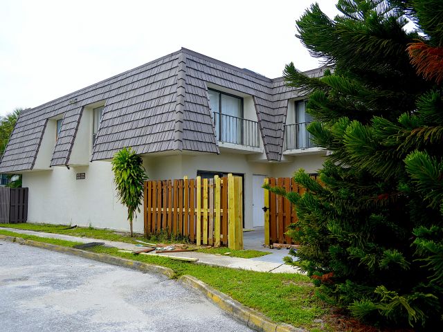 Home for rent at 1727 N Congress Avenue - photo 6849927