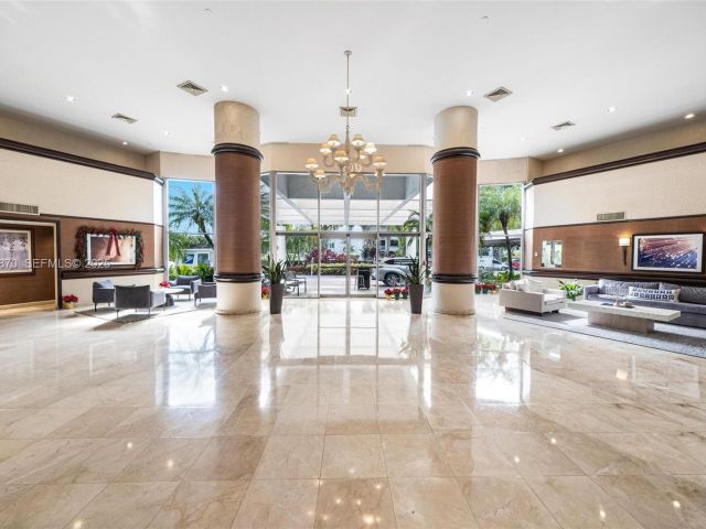 3-bedroom condo for rent in Aventura - 3400 NE 192nd St 1808 - MondialRealty