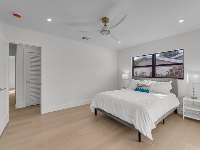 Home for sale at 433 Aylesbury Road - photo 6879845