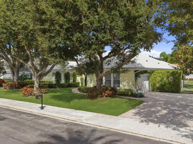 Home for sale at 2760 Tecumseh Drive - photo 6858423