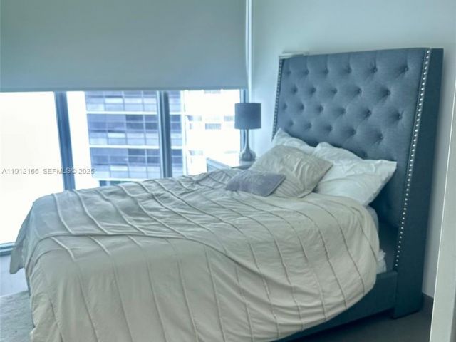 Apartment for rent  Unit #512 - photo 6978880