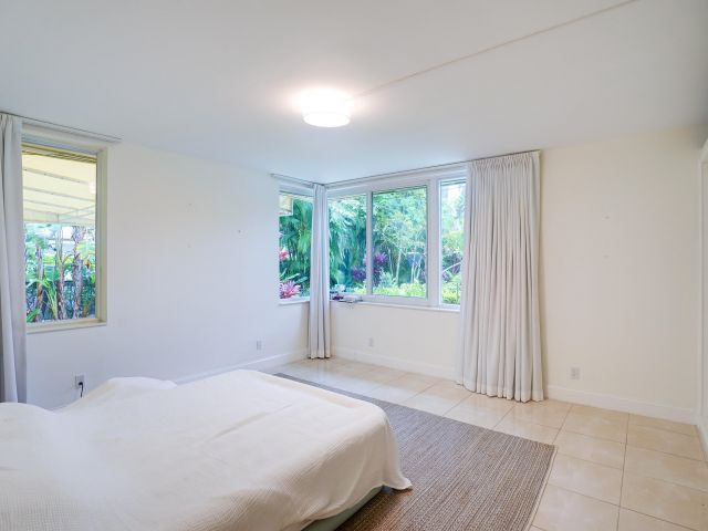 Home for rent at 216 32nd Street - photo 6851124