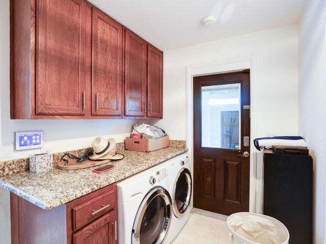 Home for rent at 216 32nd Street - photo 6851129