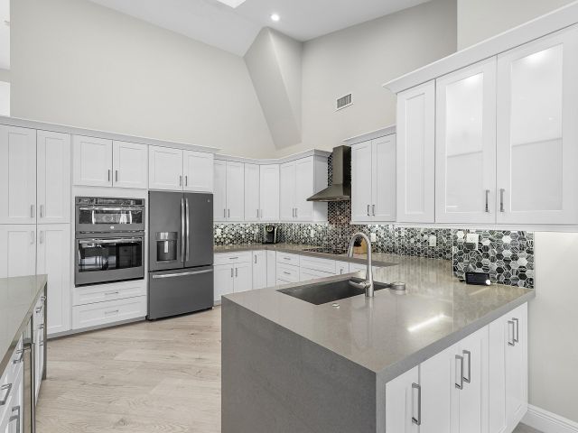 Home for sale at 10446 Stonebridge Boulevard - photo 6853985