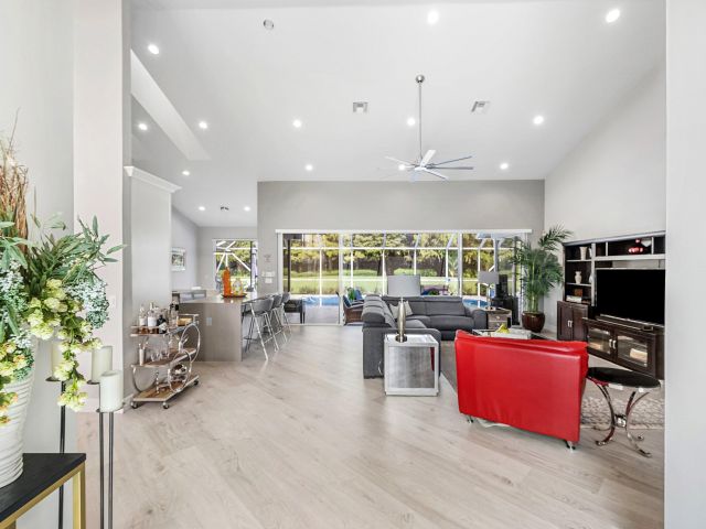 Home for sale at 10446 Stonebridge Boulevard - photo 6853989