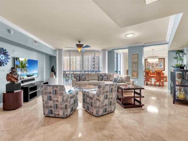 Apartment for sale  Unit #1705 - photo 6853450