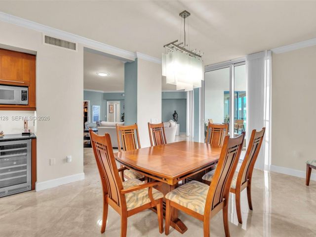 Apartment for sale  Unit #1705 - photo 6853454