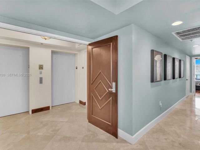 Apartment for sale  Unit #1705 - photo 6853458